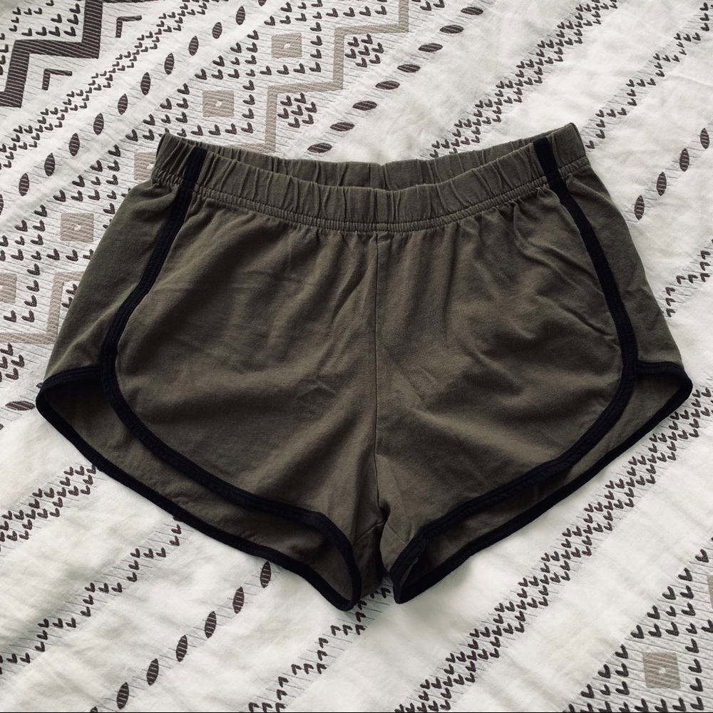 Aeropostale Olive Green Dolphin Shorts - M